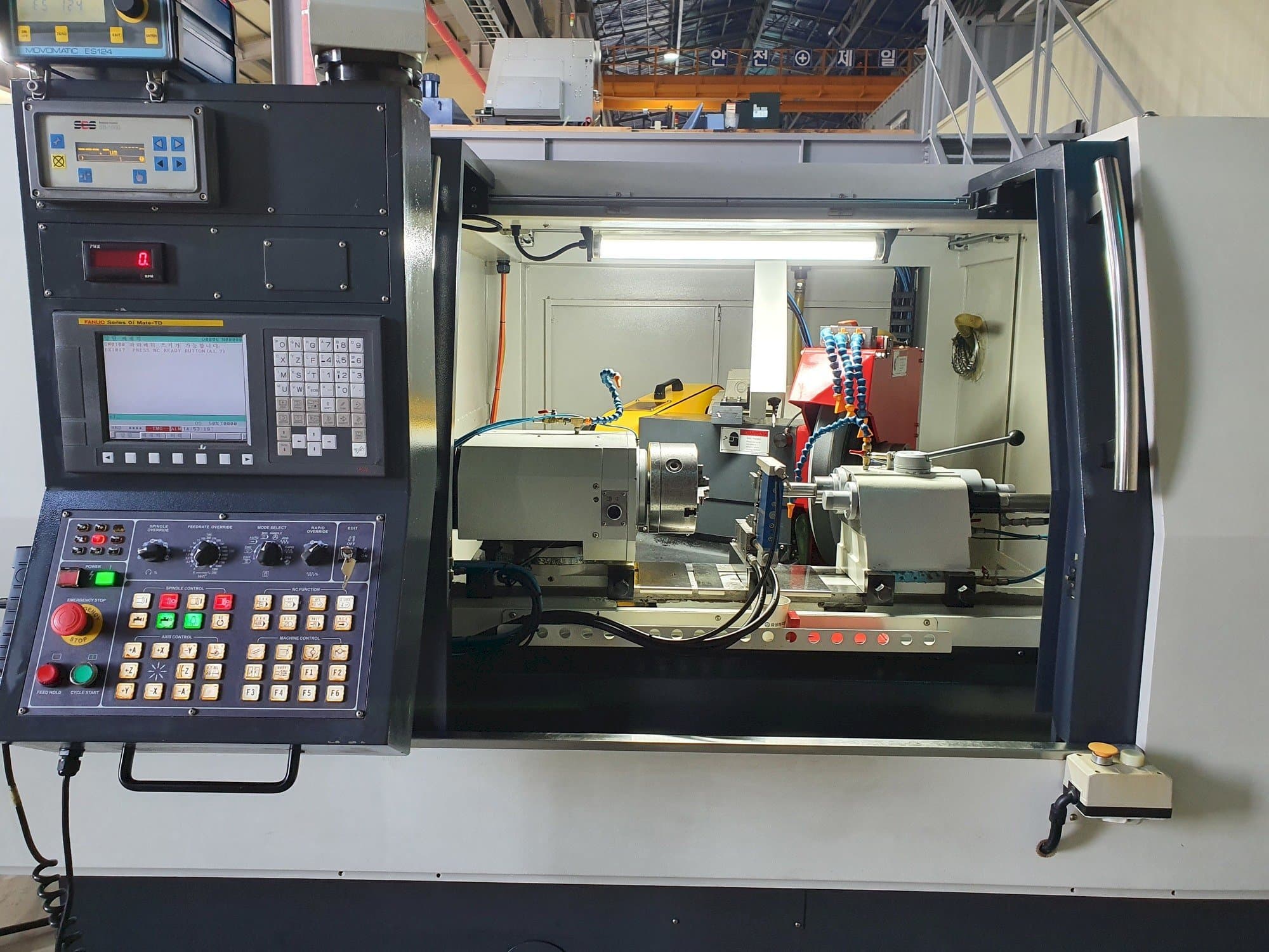 Masina e-tech EGA-3250CNC eestvaade