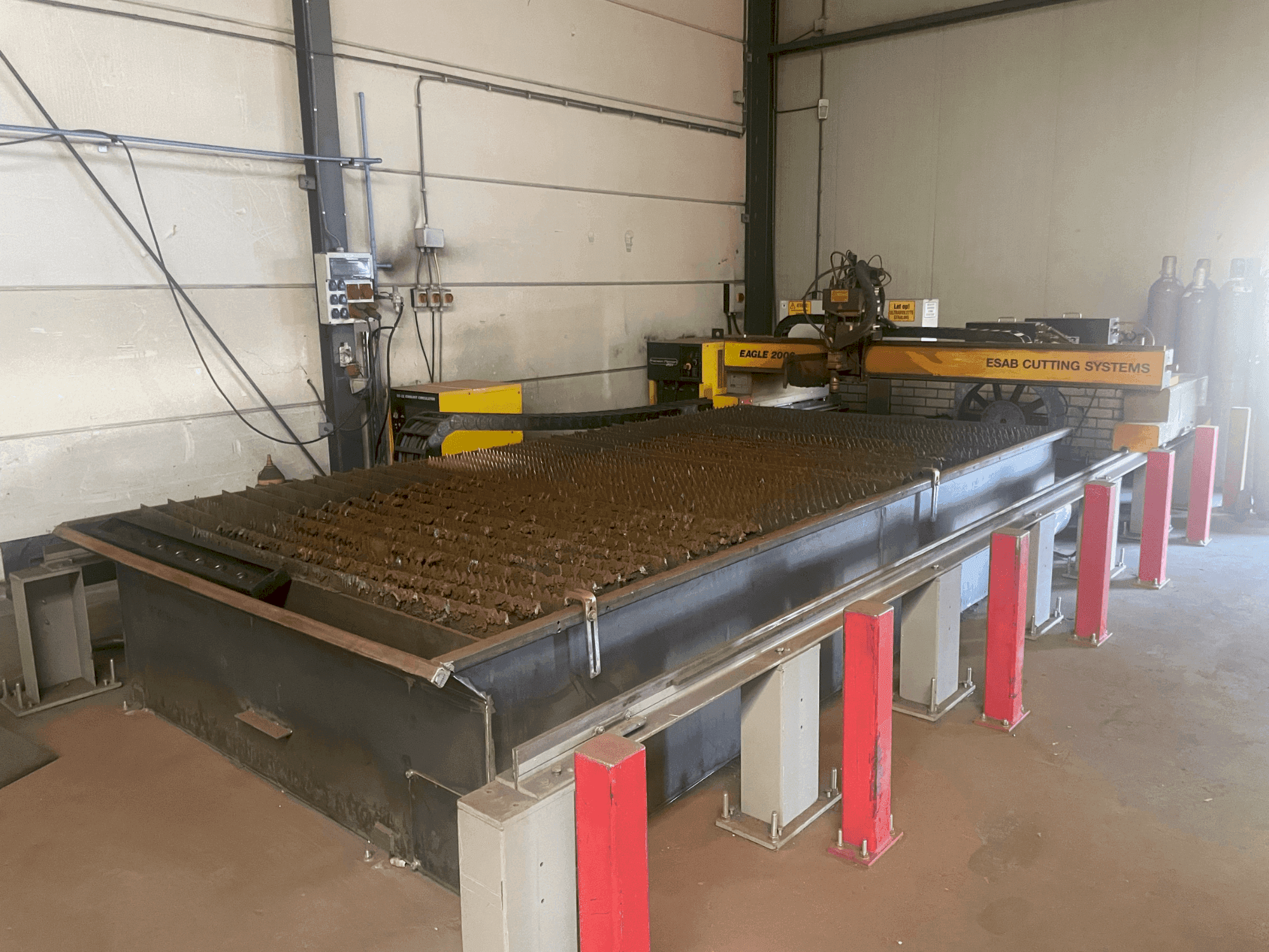 Masina ESAB EAGLE 2000 eestvaade