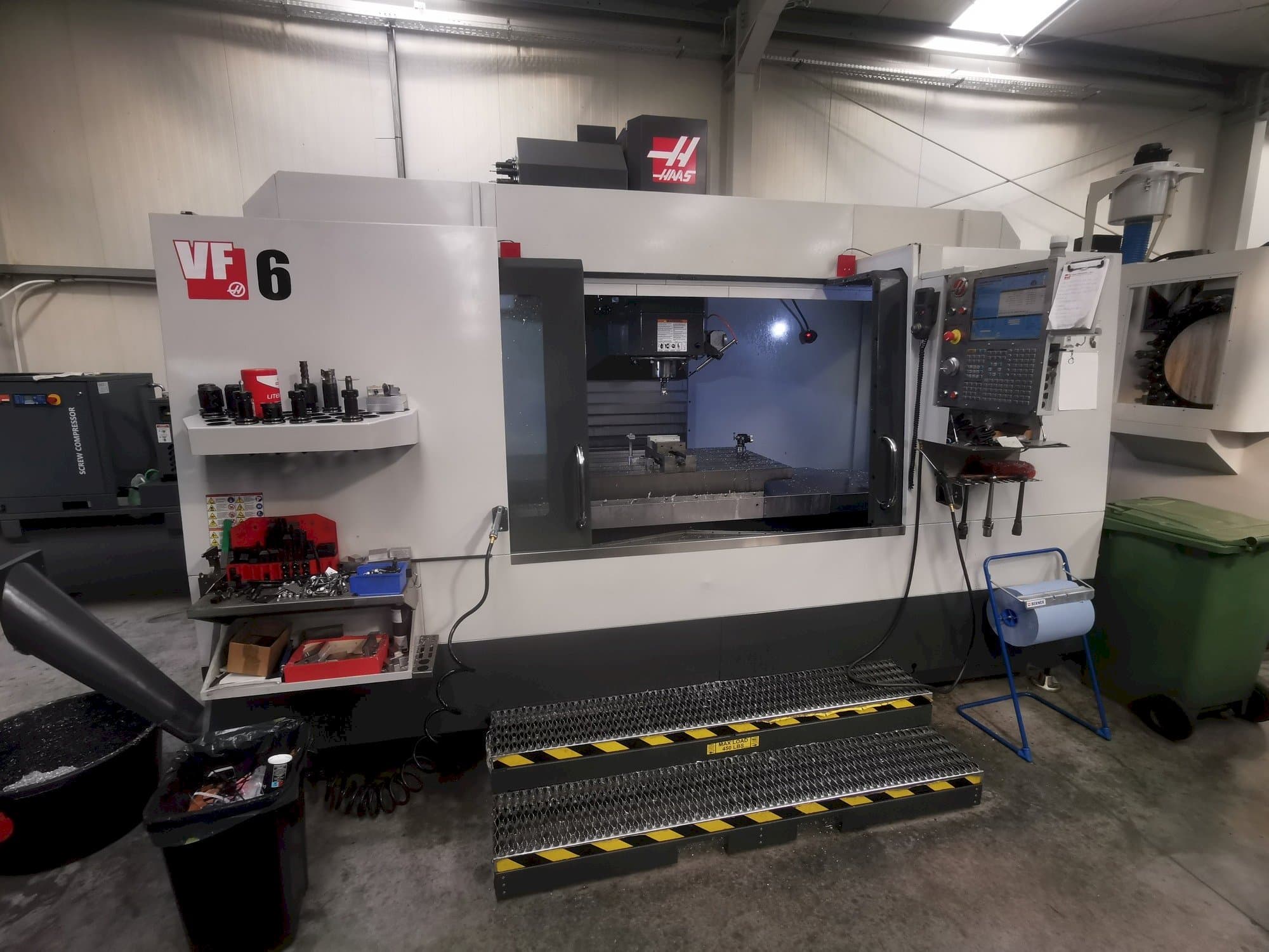 Masina HAAS VF-6/40 eestvaade