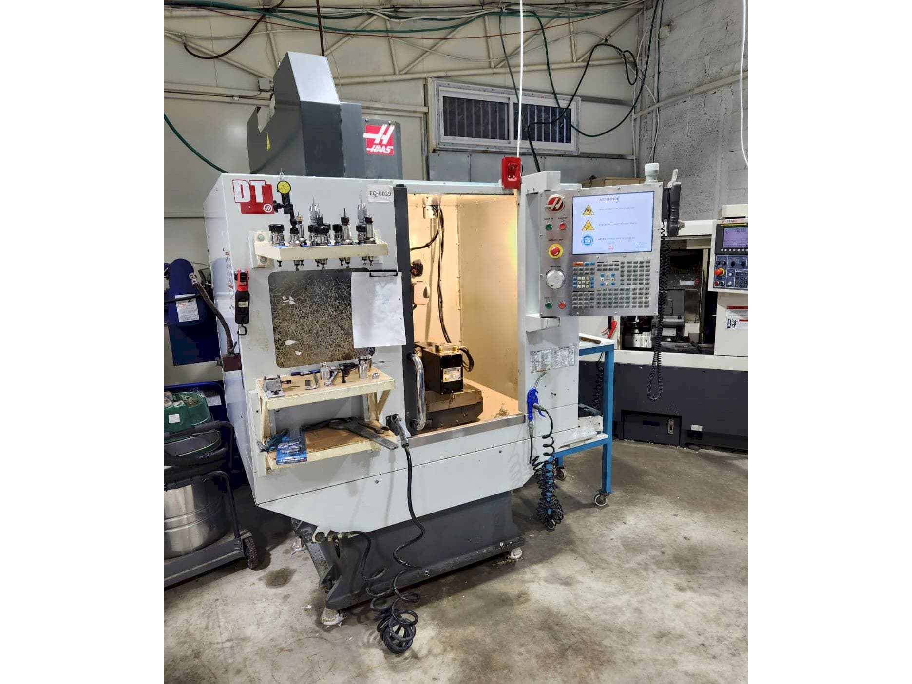 Masina HAAS DT-1 eestvaade