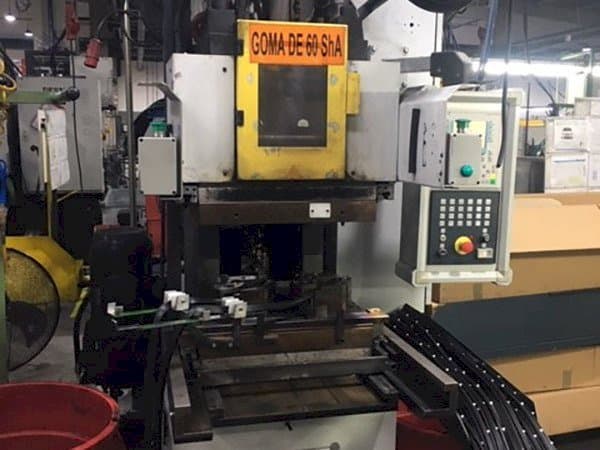 Masina Kloeckner Desma 956.050 Z0 eestvaade