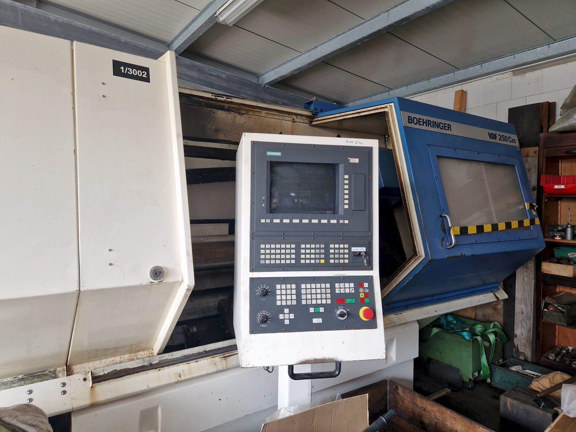 Masina BOEHRINGER VDF 250 Cm eestvaade