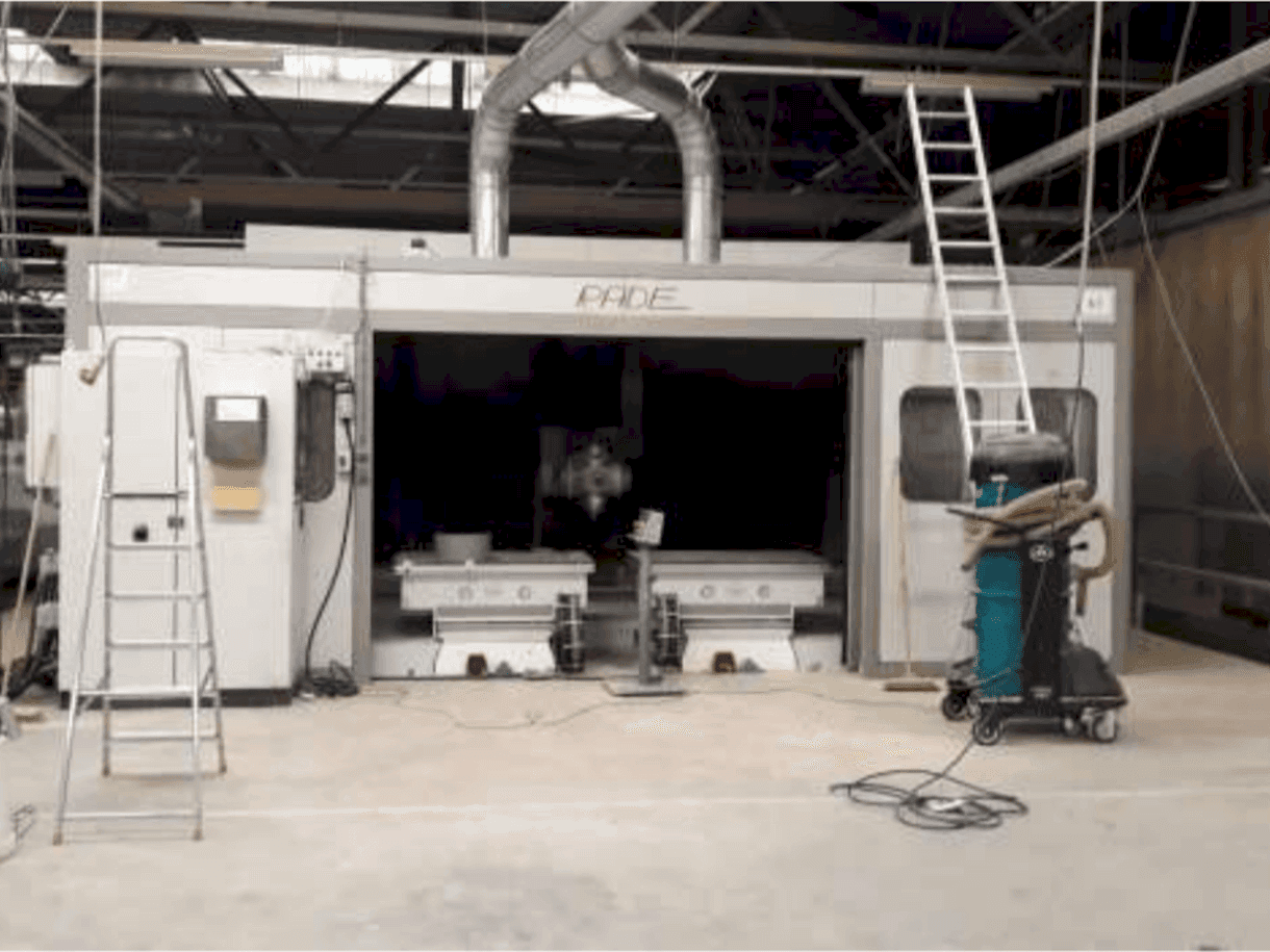 Masina PADE UNI 5 concept eestvaade