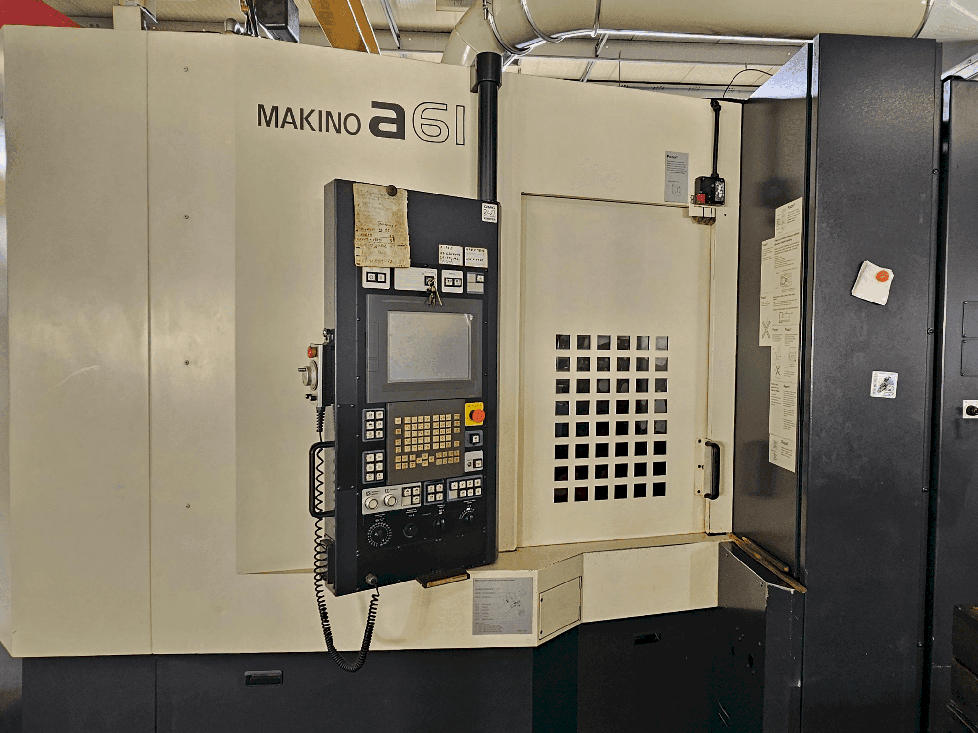 Masina Makino a61 eestvaade