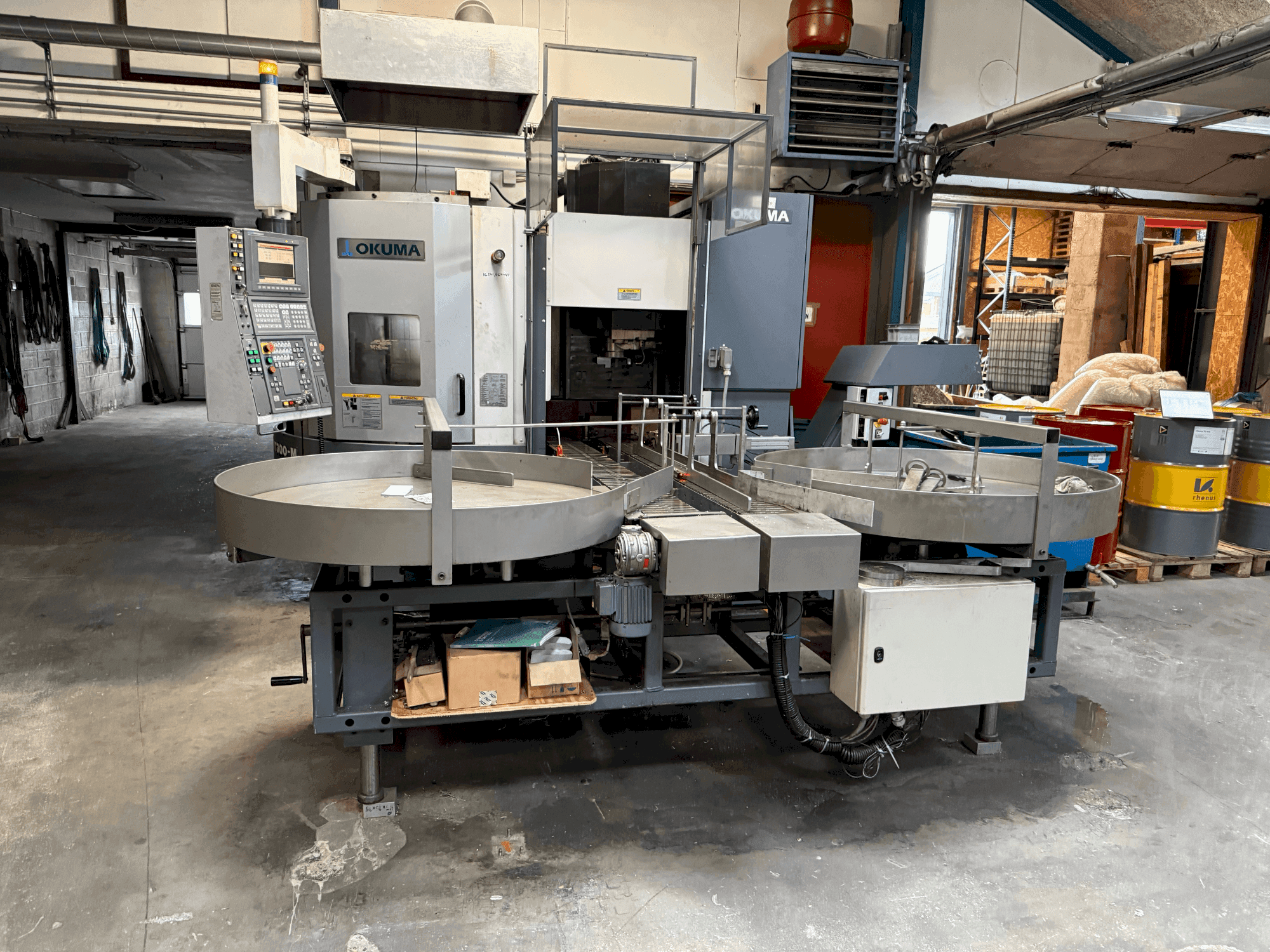 Masina Okuma VTurn LVT300-M eestvaade