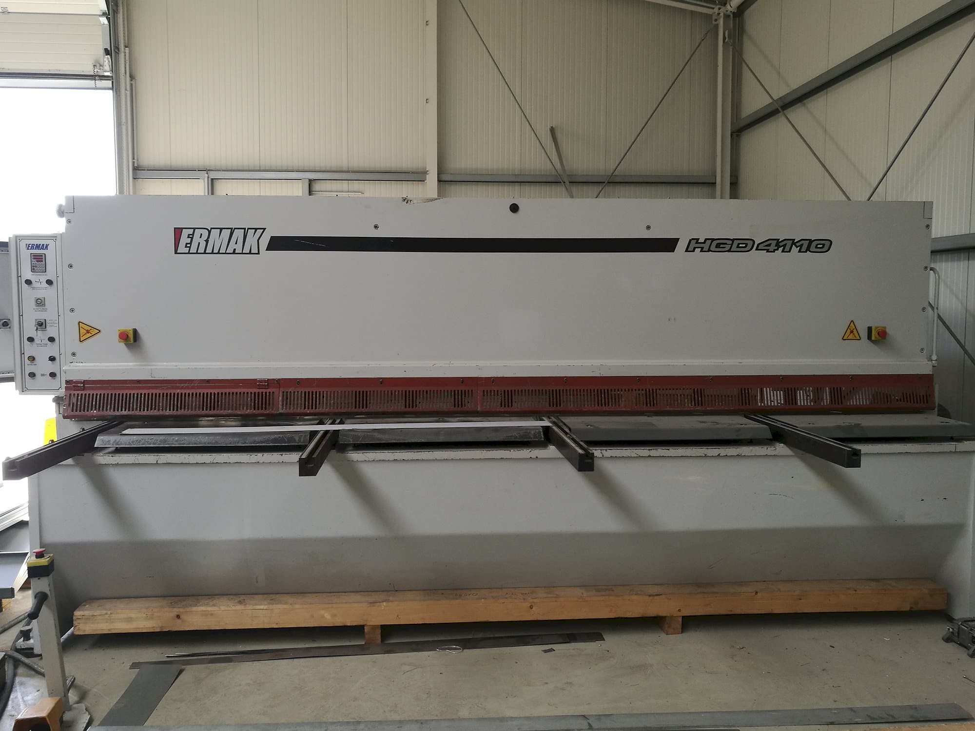 Masina ERMAKSAN HGD 4100x10 eestvaade