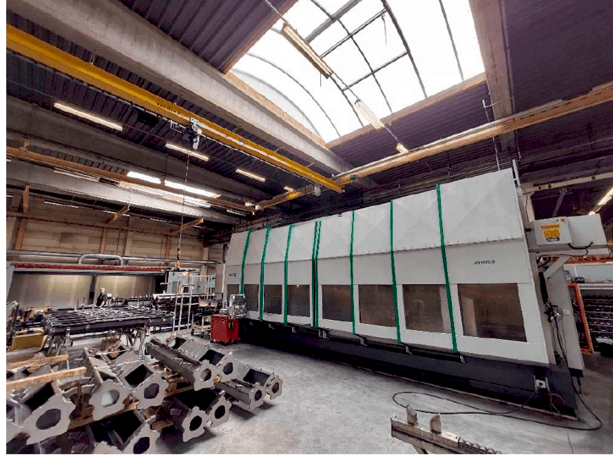 Masina Unisign Univers 6 eestvaade