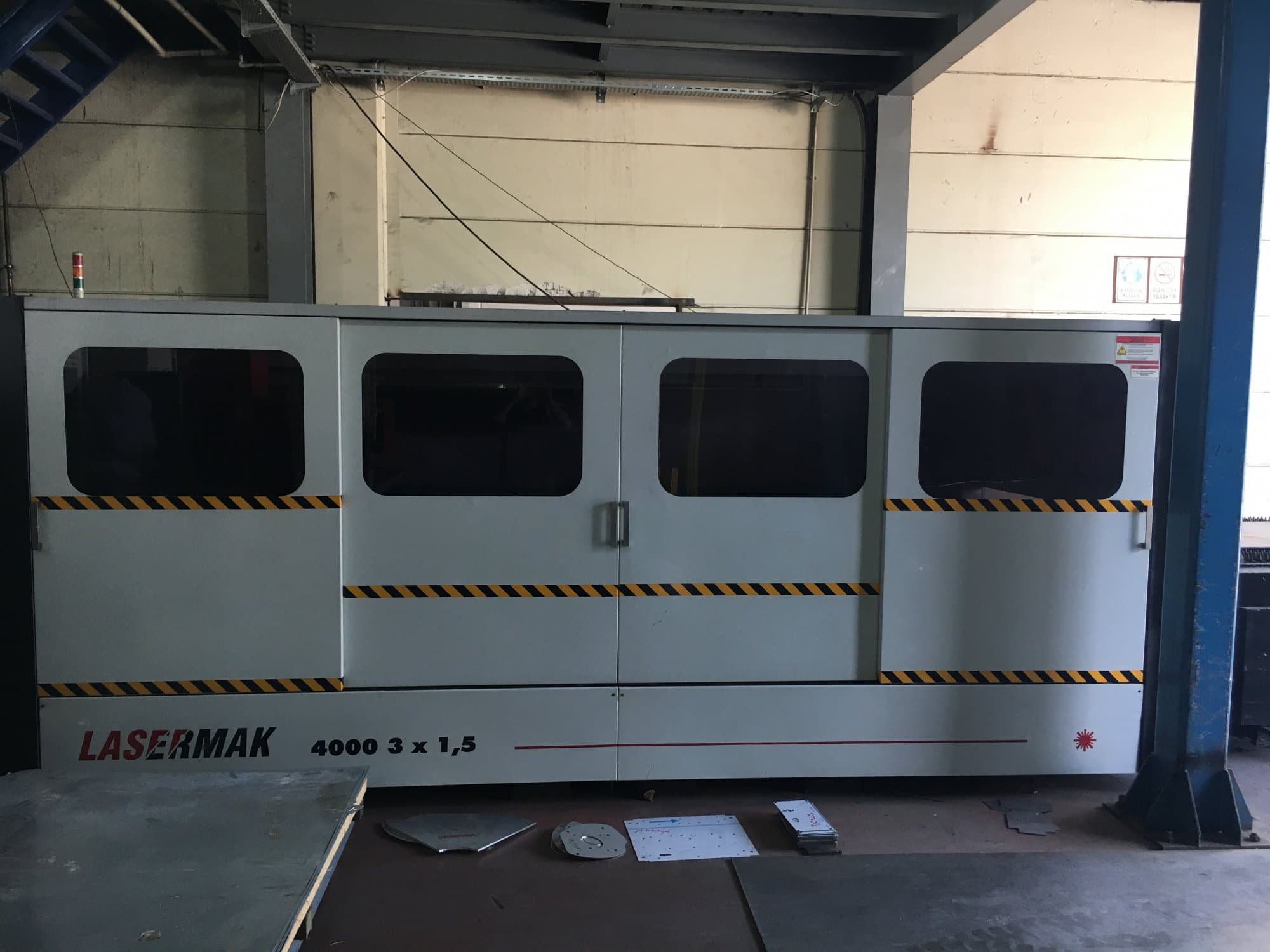 Masina ERMAKSAN LASERMARK 4000 3x1,5 eestvaade
