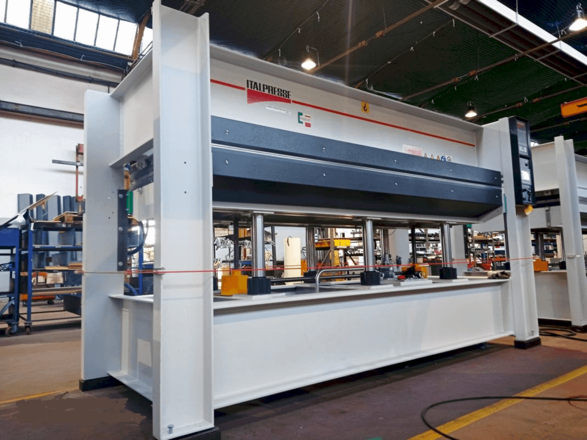 Masina ITALPRESSE XL/6 30-13 PM BO eestvaade