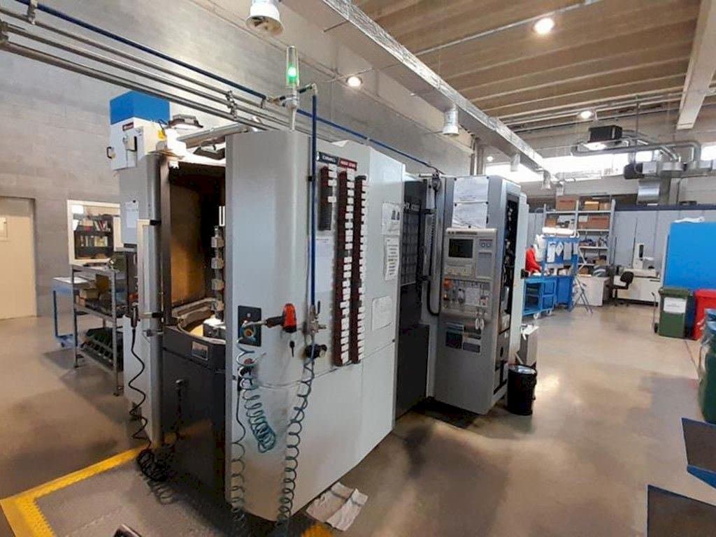Masina DMG NHX 4000 eestvaade
