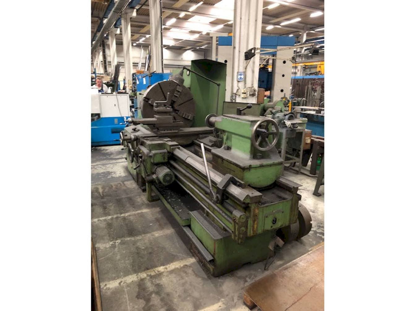 Masina DLZ 800 eestvaade