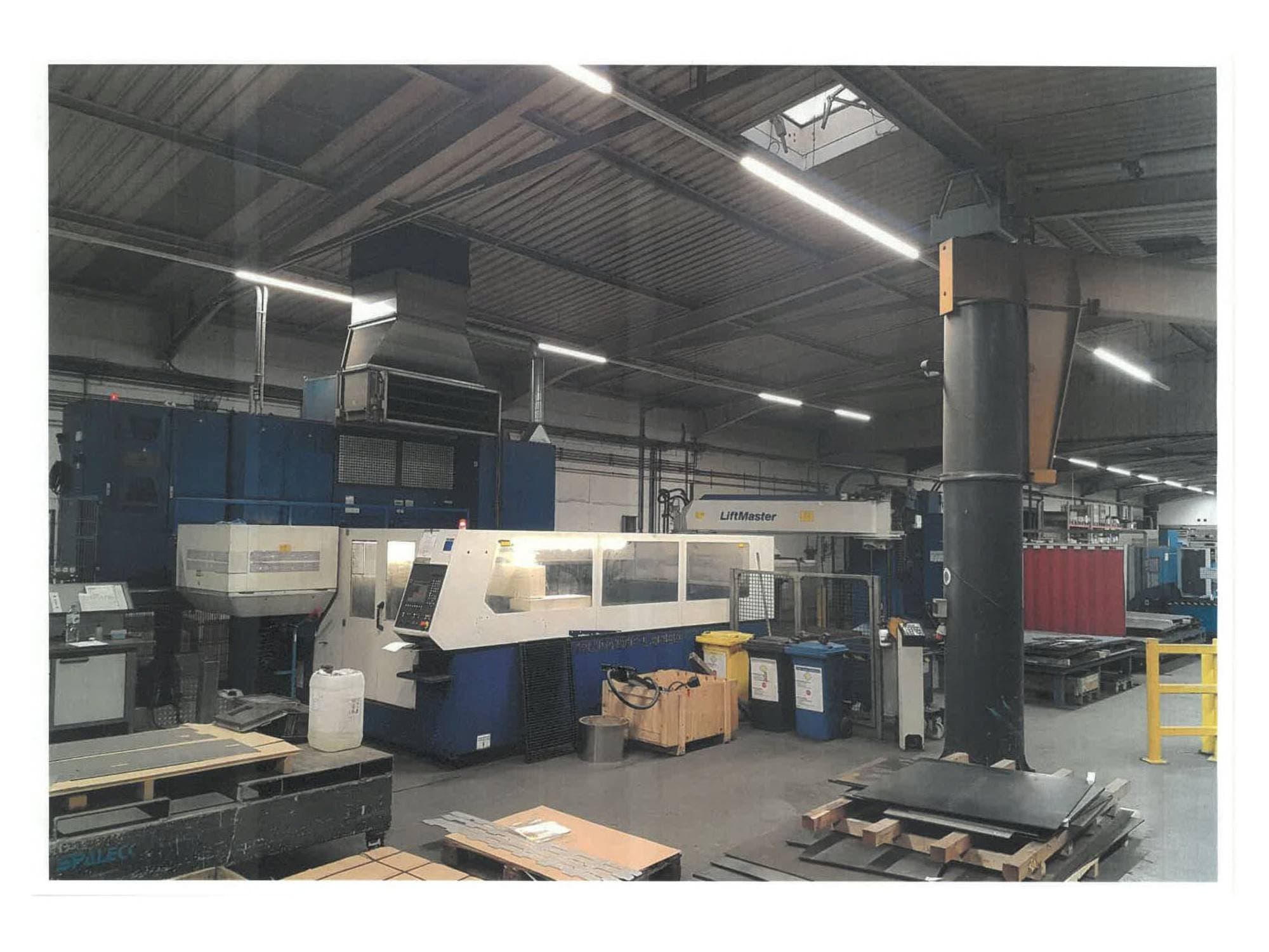 Masina TRUMPF Laser 30/30 eestvaade