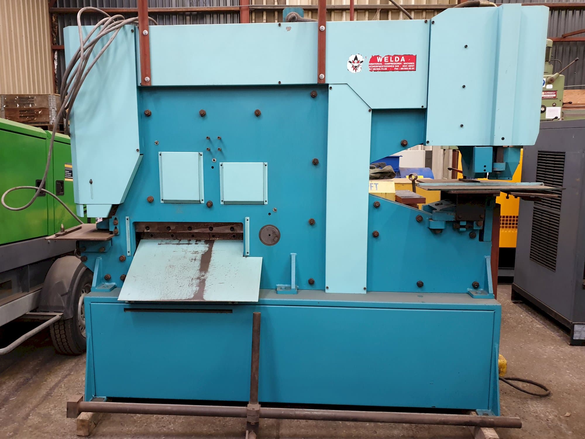 Masina IMS HY 120   eestvaade