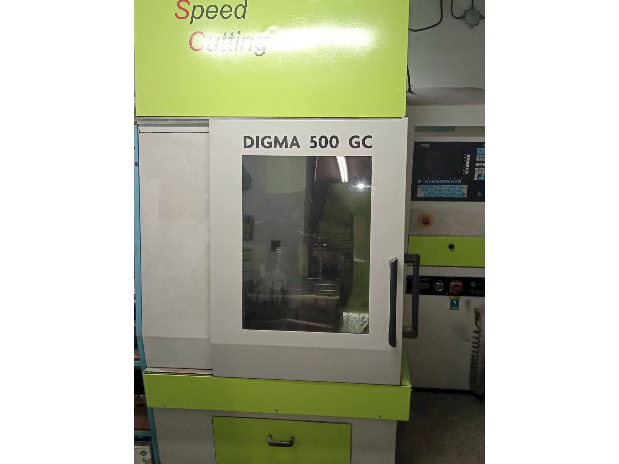 Masina Exeron Digma 500 GC 5AX eestvaade