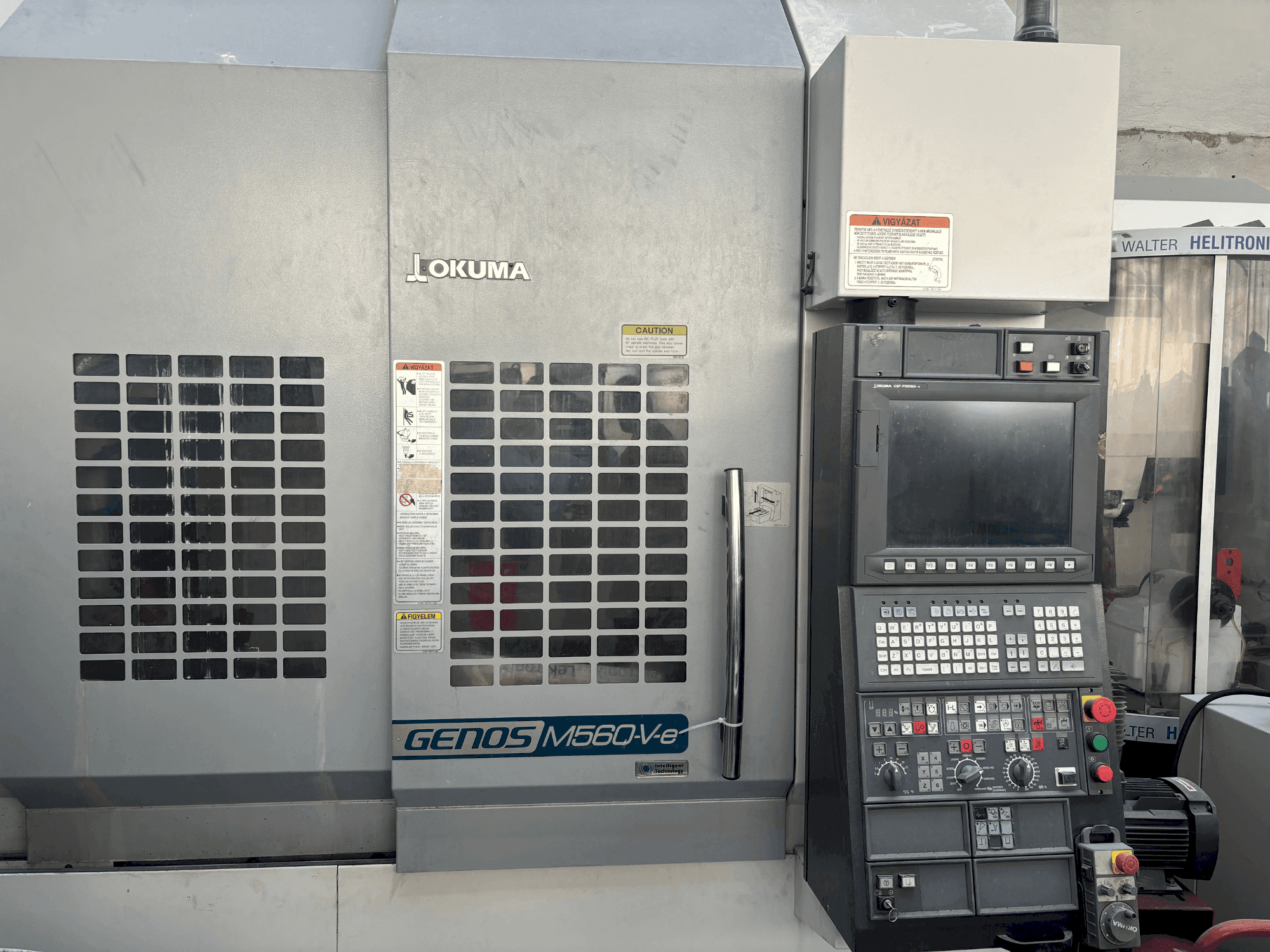 Masina Okuma Genos M56-V-e   eestvaade