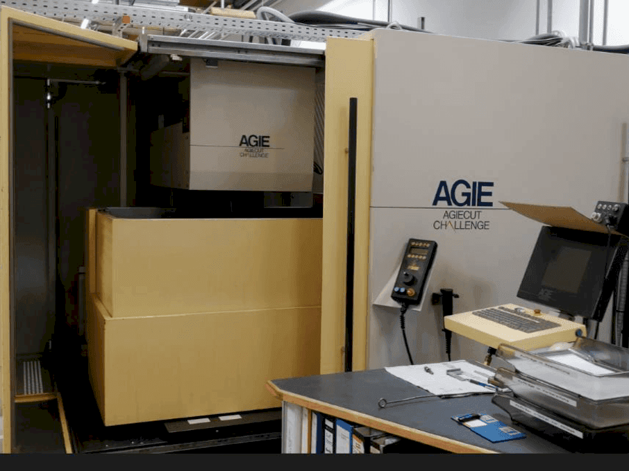 Masina AGIE AGIECUT CHALLENGE 3 eestvaade