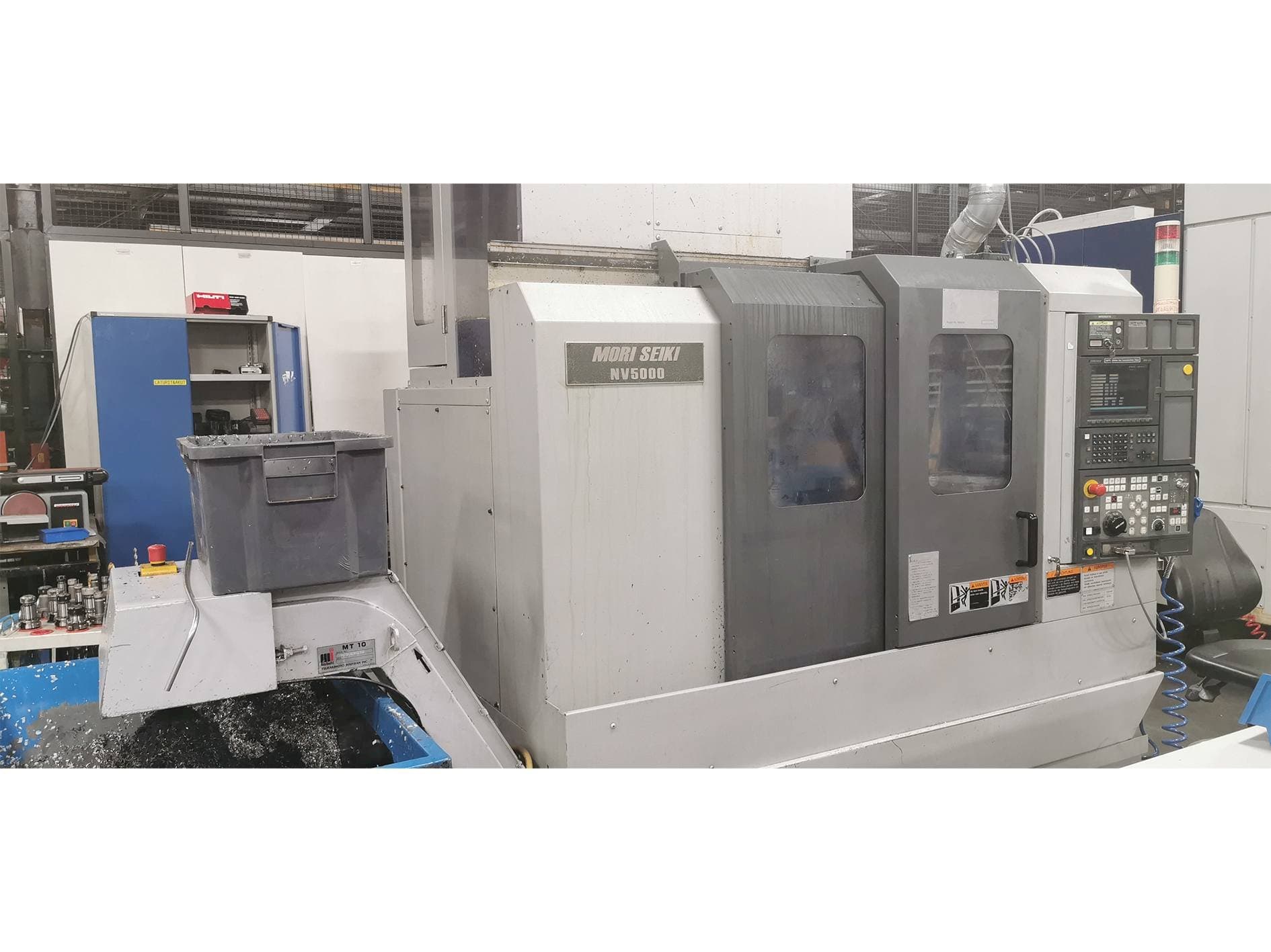 Masina MORI SEIKI NV 5000   eestvaade