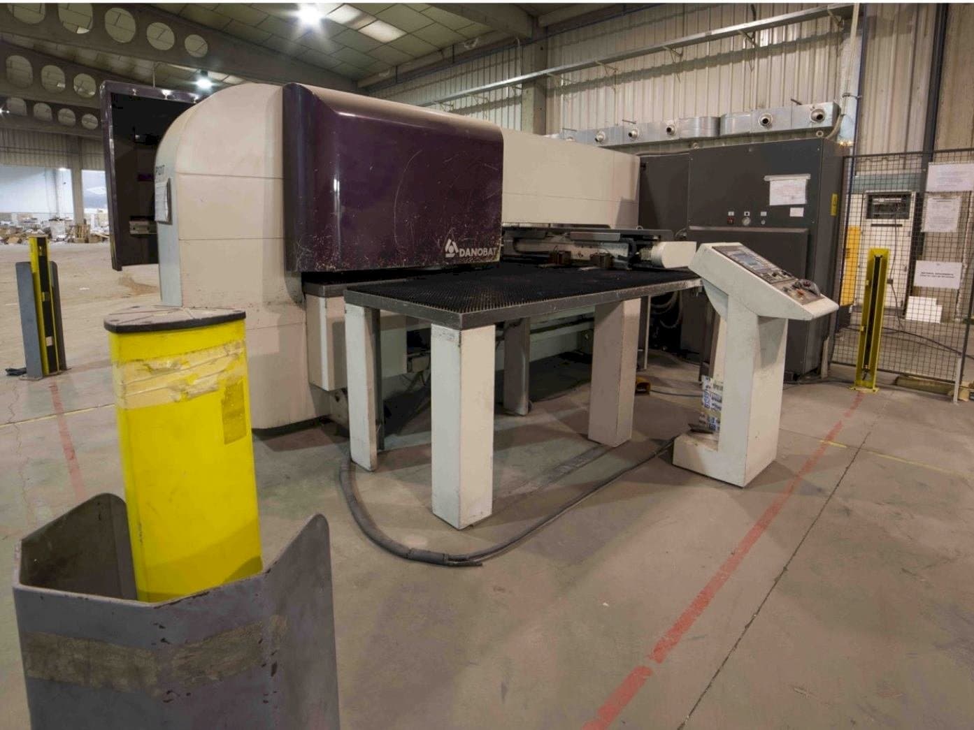 Masina DANOBAT P1317   eestvaade