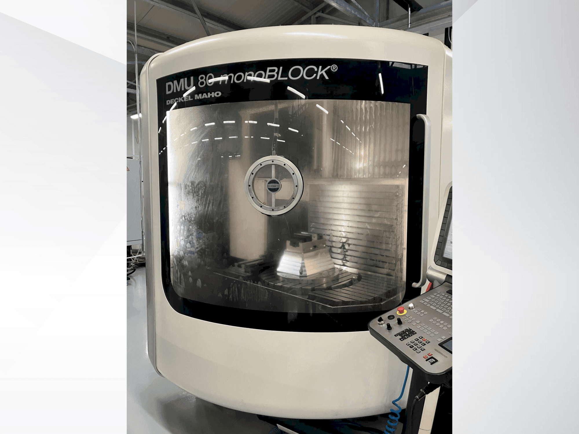 Masina DMG MORI DMU 80 Monoblock eestvaade