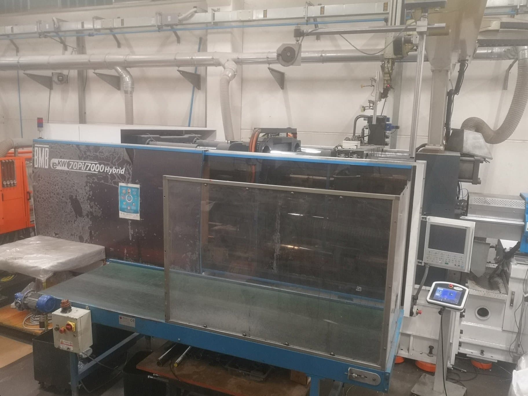 Masina BMB Ekw 70pi Hybrid eestvaade