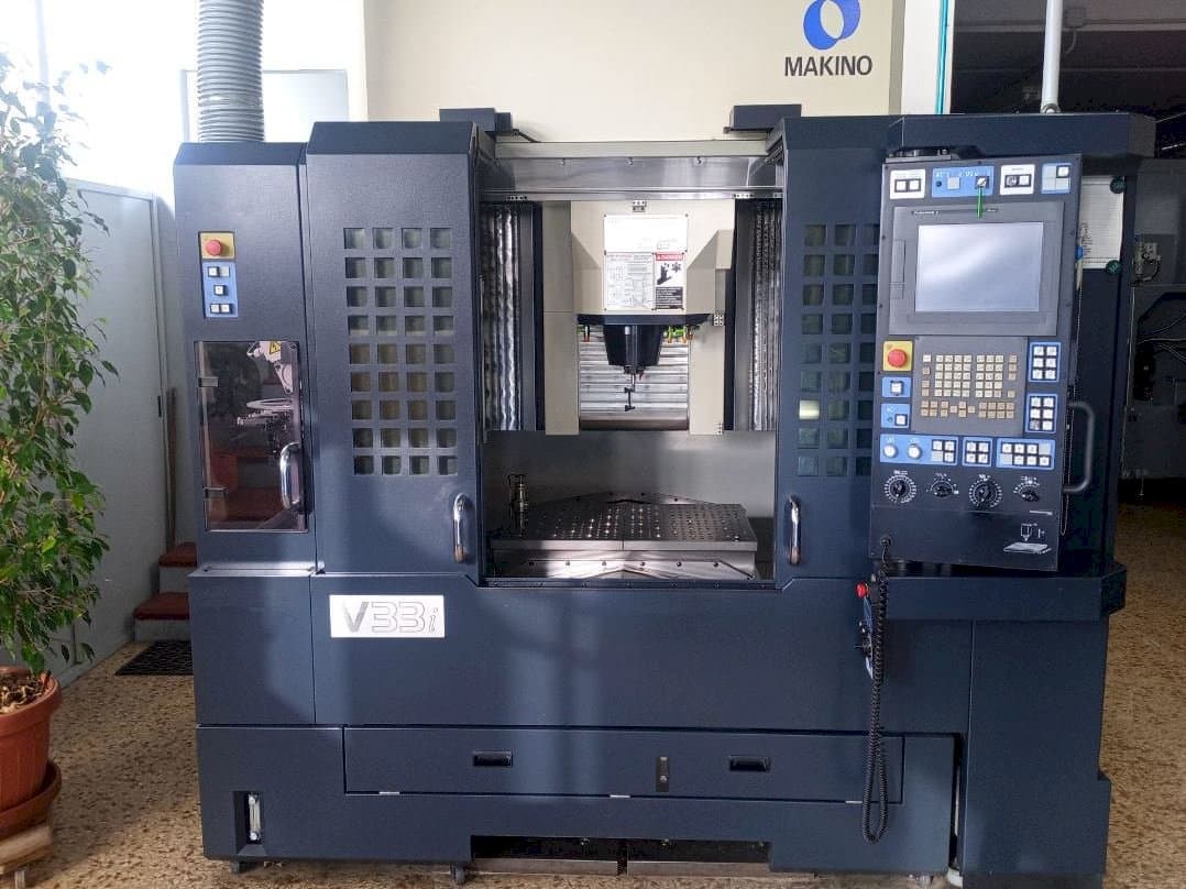Masina Makino V33i A15F   eestvaade