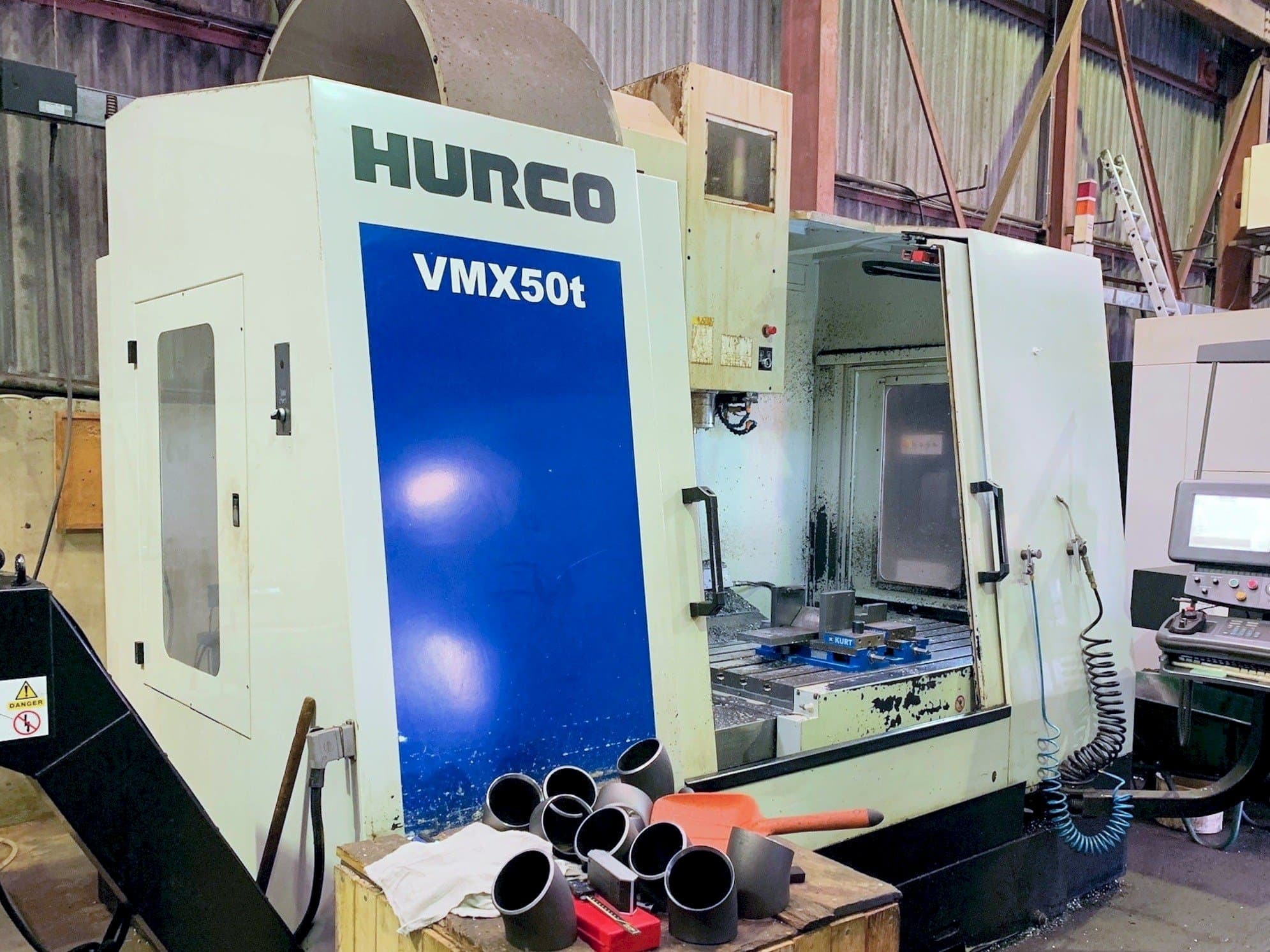 Masina Hurco VMX 50T eestvaade