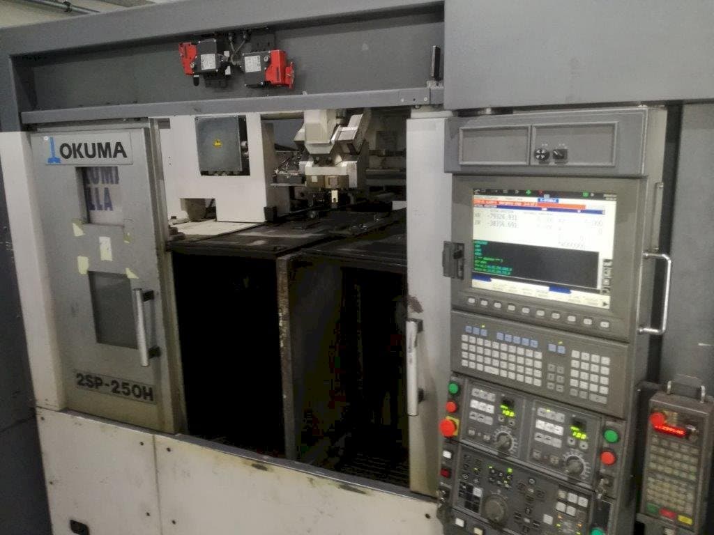 Masina Okuma 2SP-250H eestvaade