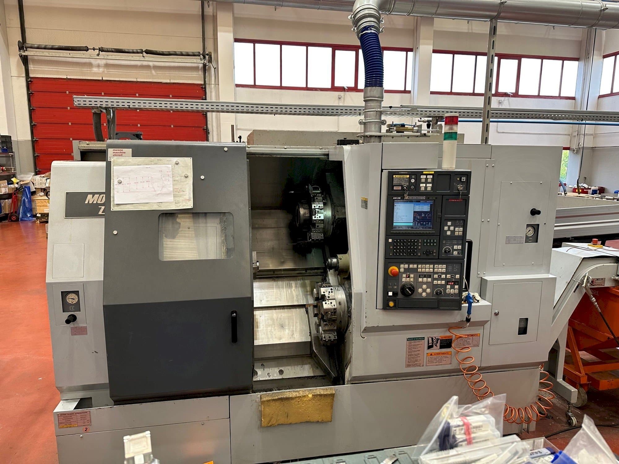 Masina MORI SEIKI ZL 203 MC eestvaade