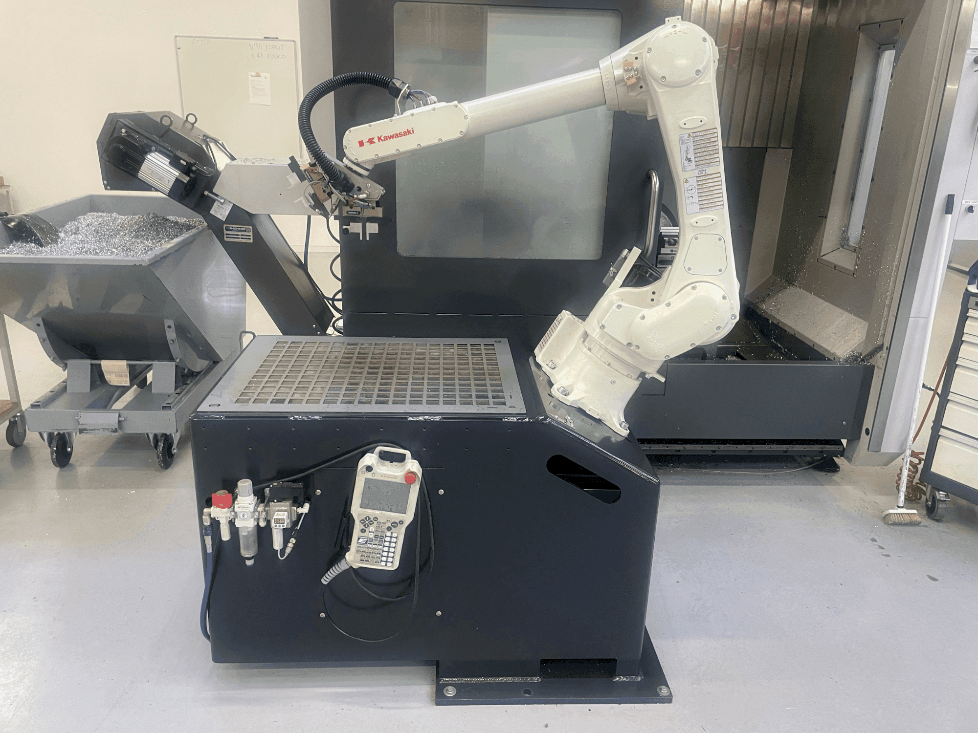 Masina Kawasaki RS006L   eestvaade