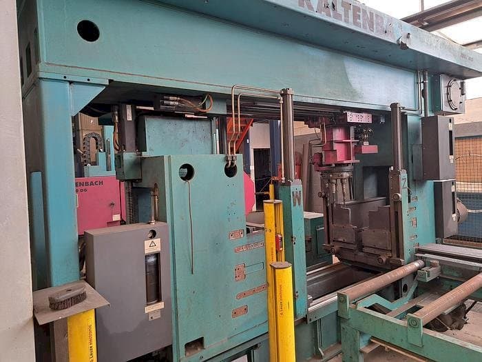 Masina KALTENBACH KDX5 1015 vasaku külje vaade