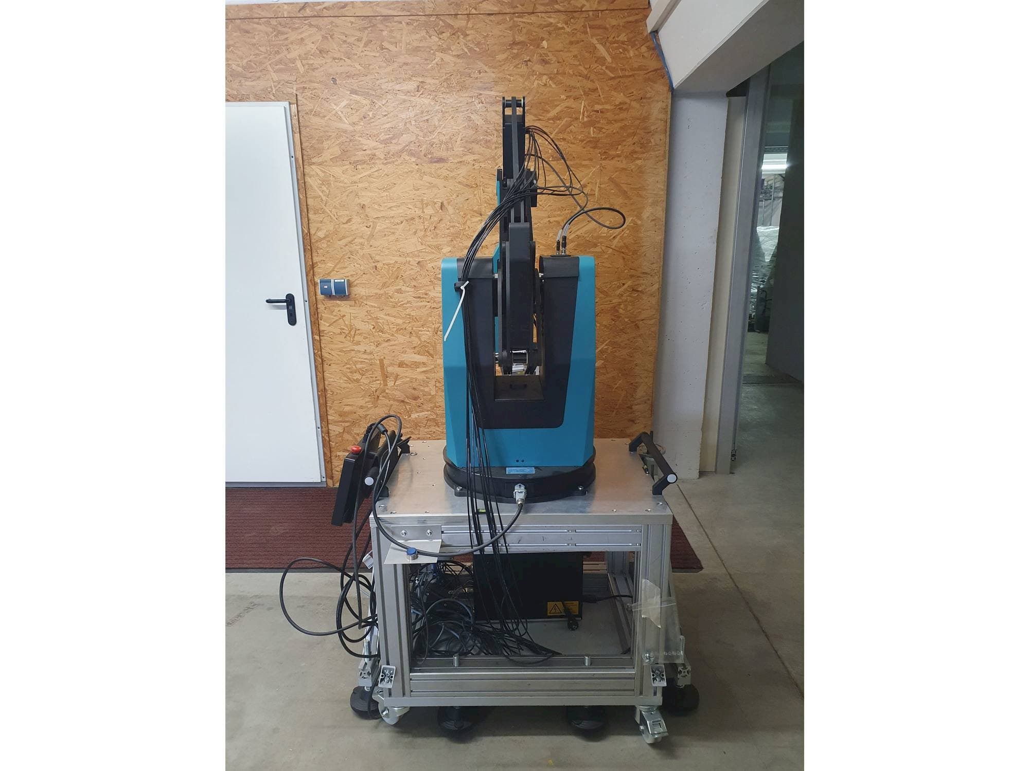 Masina Fruitcore HORST 1400 eestvaade