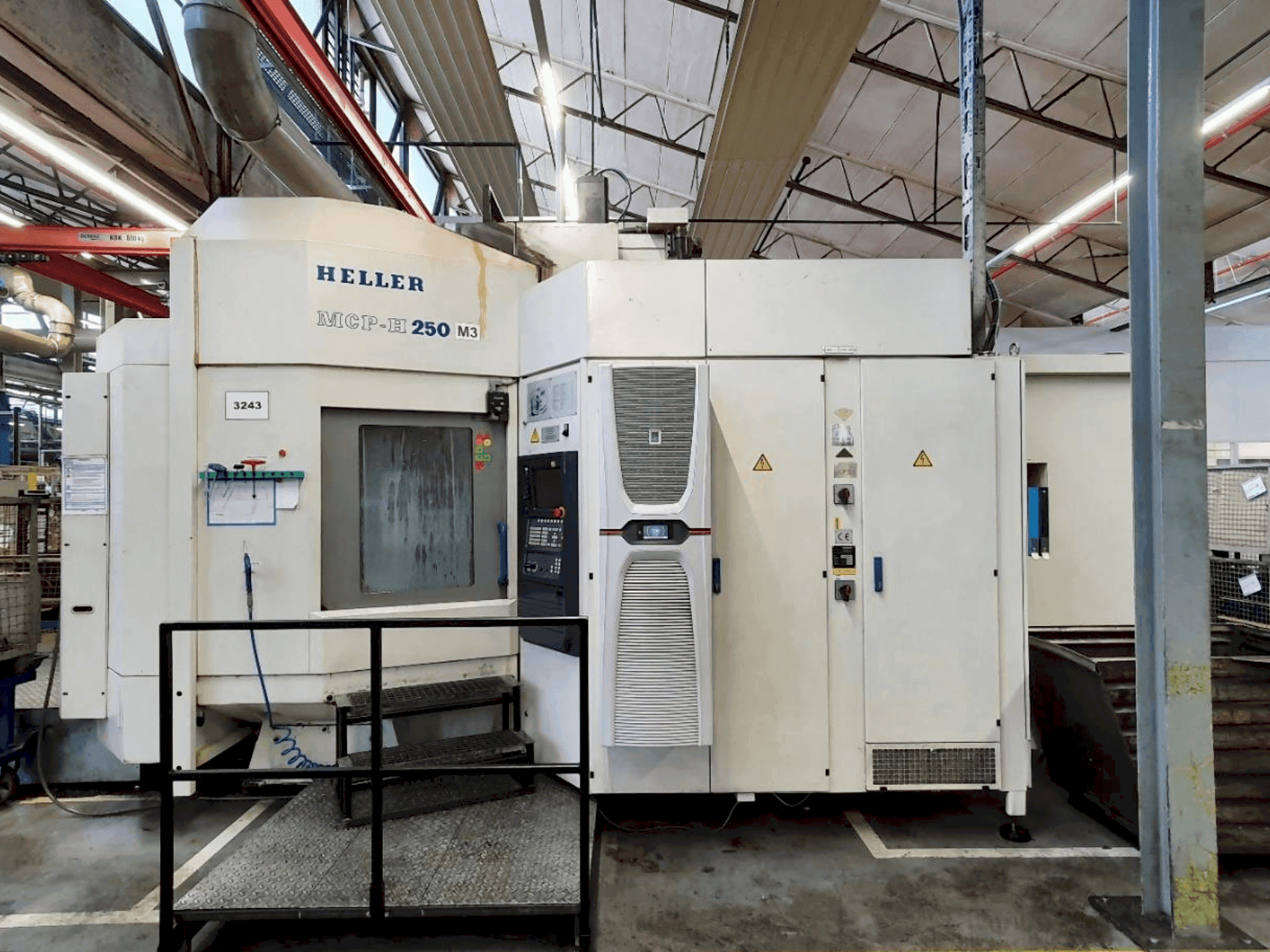 Masina HELLER MCP-H 250 eestvaade