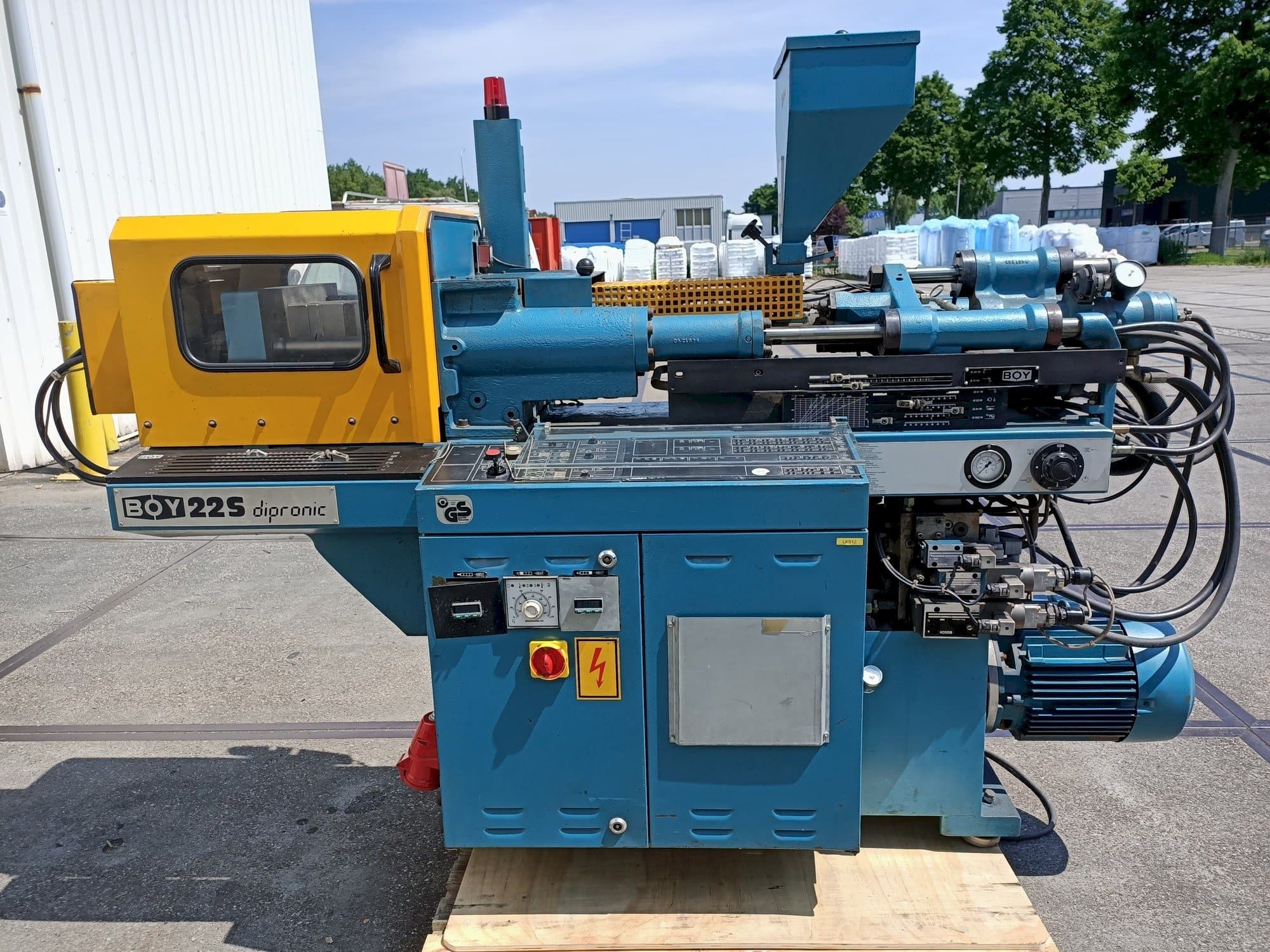 Masina BOY 22S dipronic eestvaade