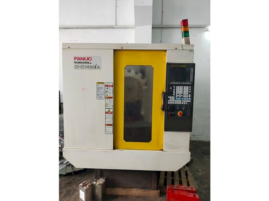 Masina FANUC Alpha-D14MiA eestvaade