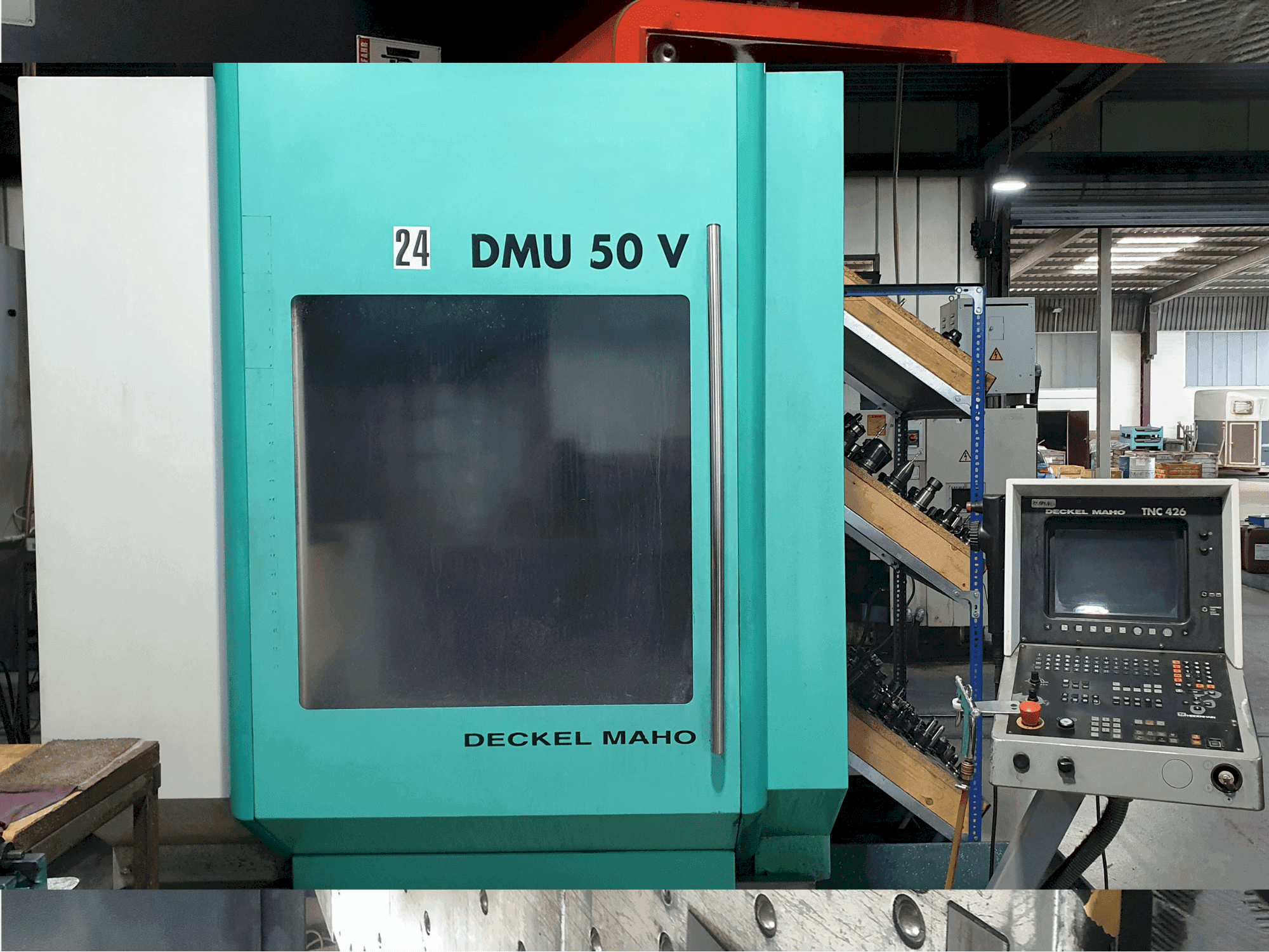 Masina DECKEL MAHO DMU 50 V eestvaade