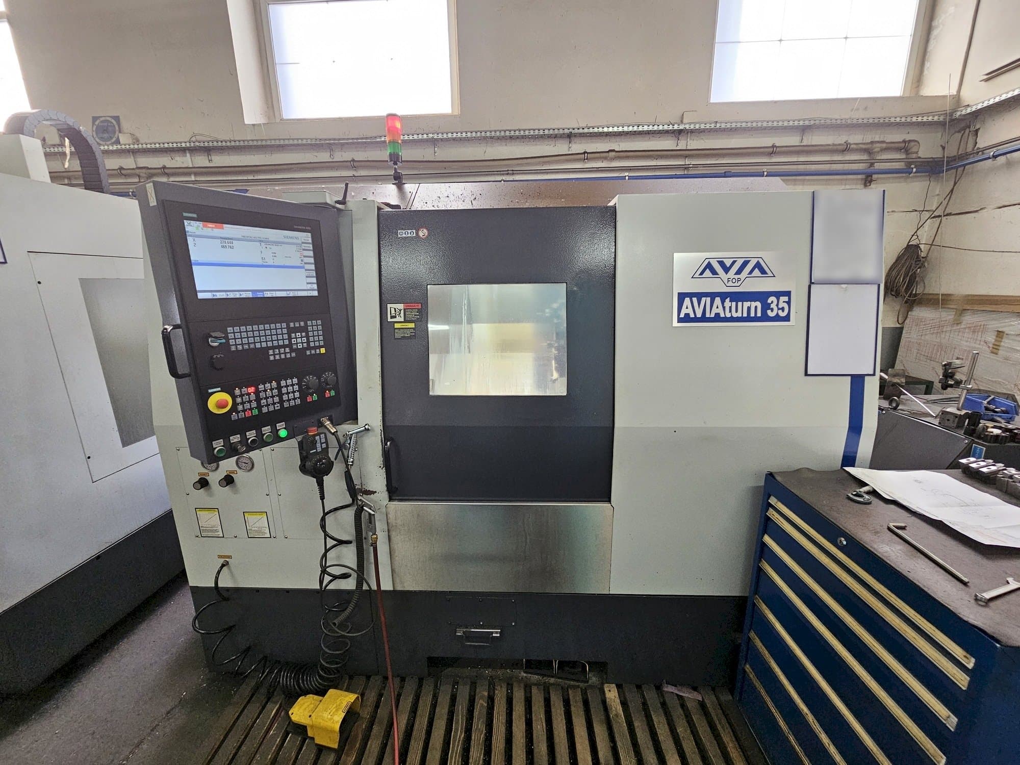 Masina Avia									 AVIAturn 35   eestvaade