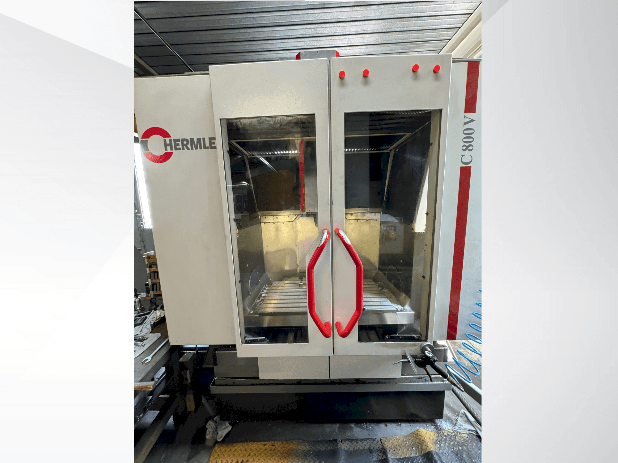 Masina HERMLE C 800 V eestvaade