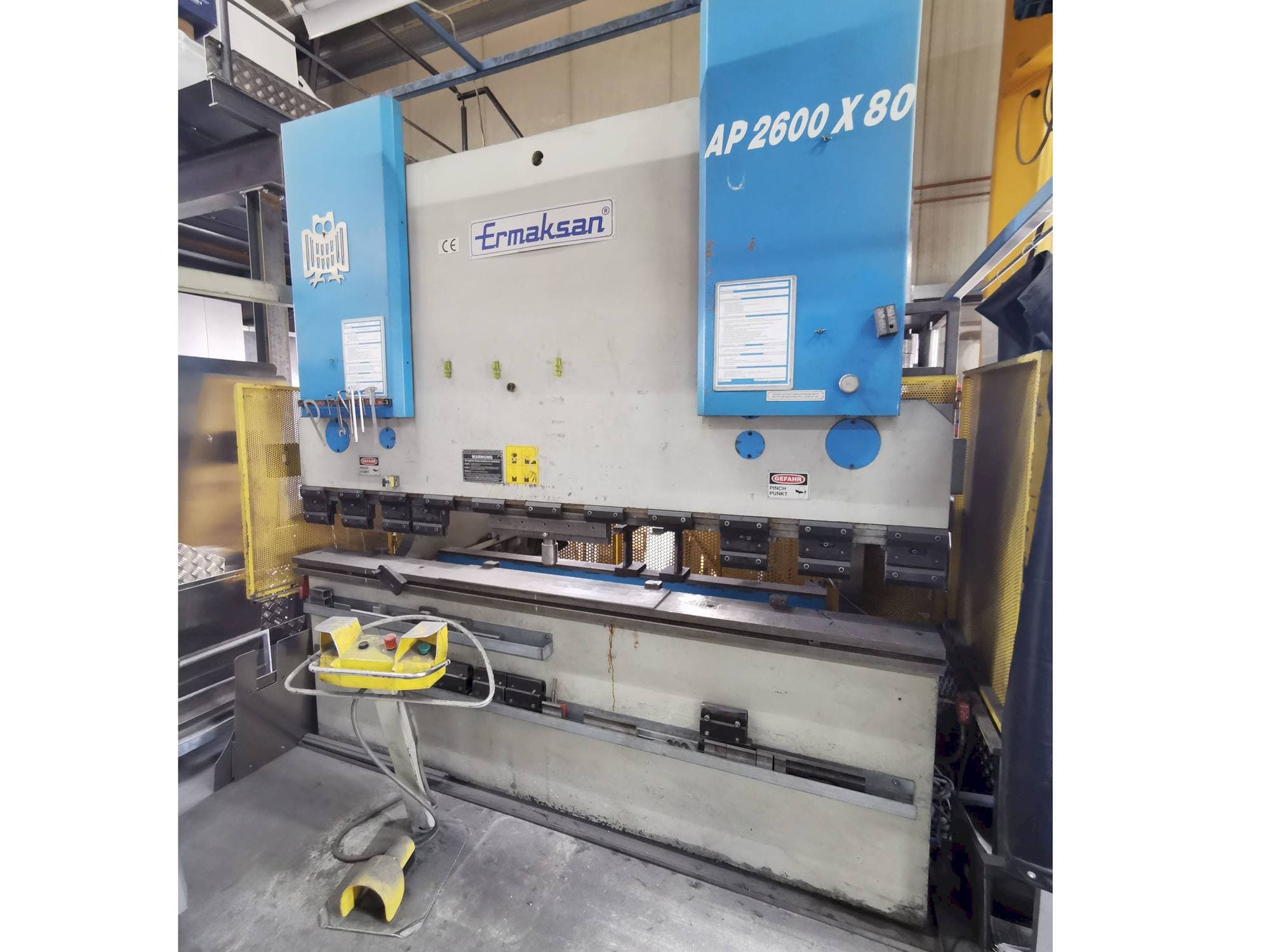 Masina ERMAKSAN AP 2600 - 80 eestvaade