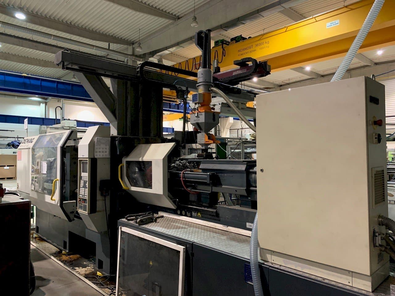 Masina DEMAG Ergotech 4200-1450 eestvaade