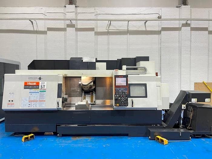 Masina Mazak Integrex 200IV ST eestvaade