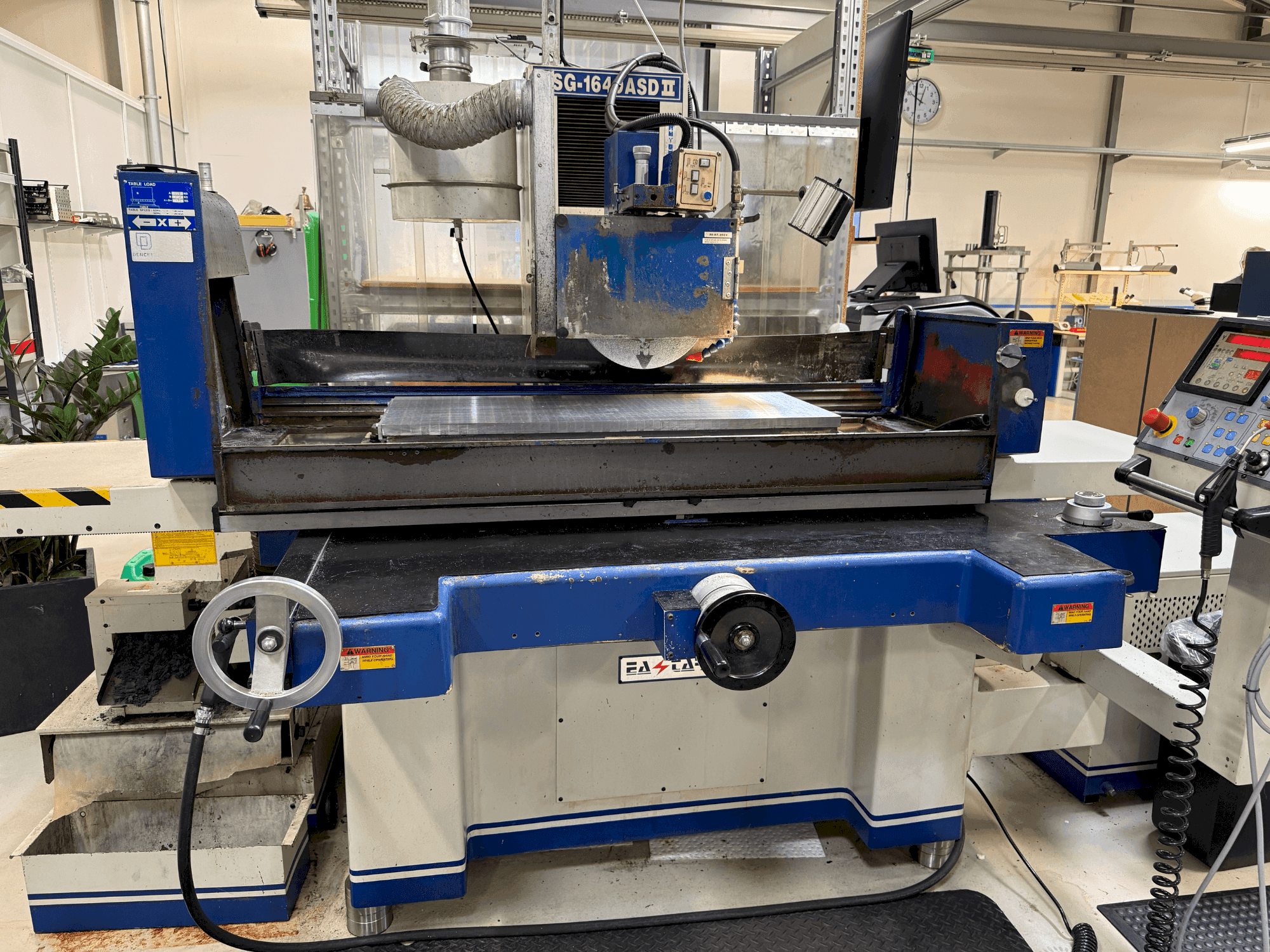 Masina EASTAR ESG-1640ASD II eestvaade