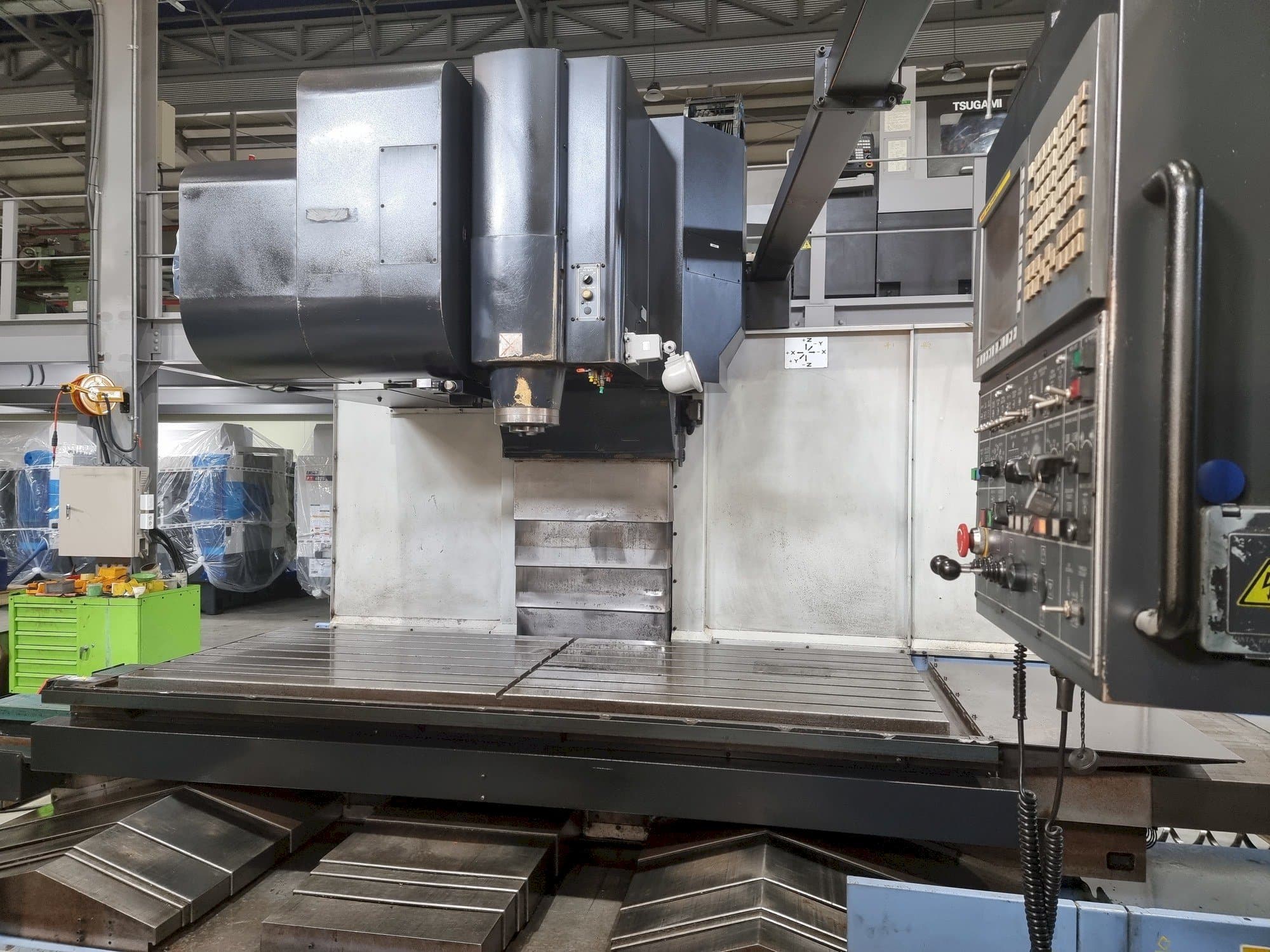 Masina Doosan VM 960L eestvaade