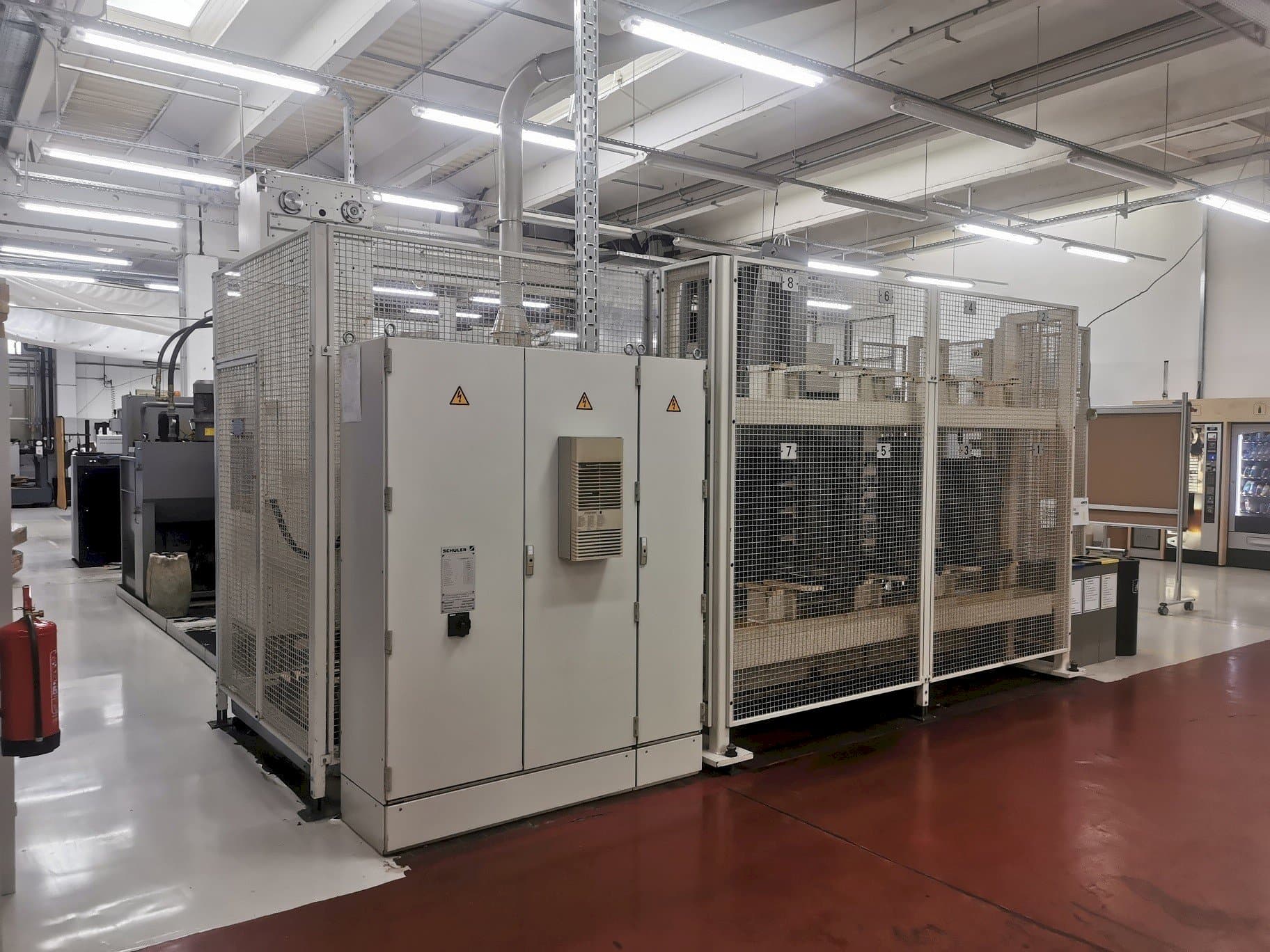 Masina HELLER MC 16 eestvaade