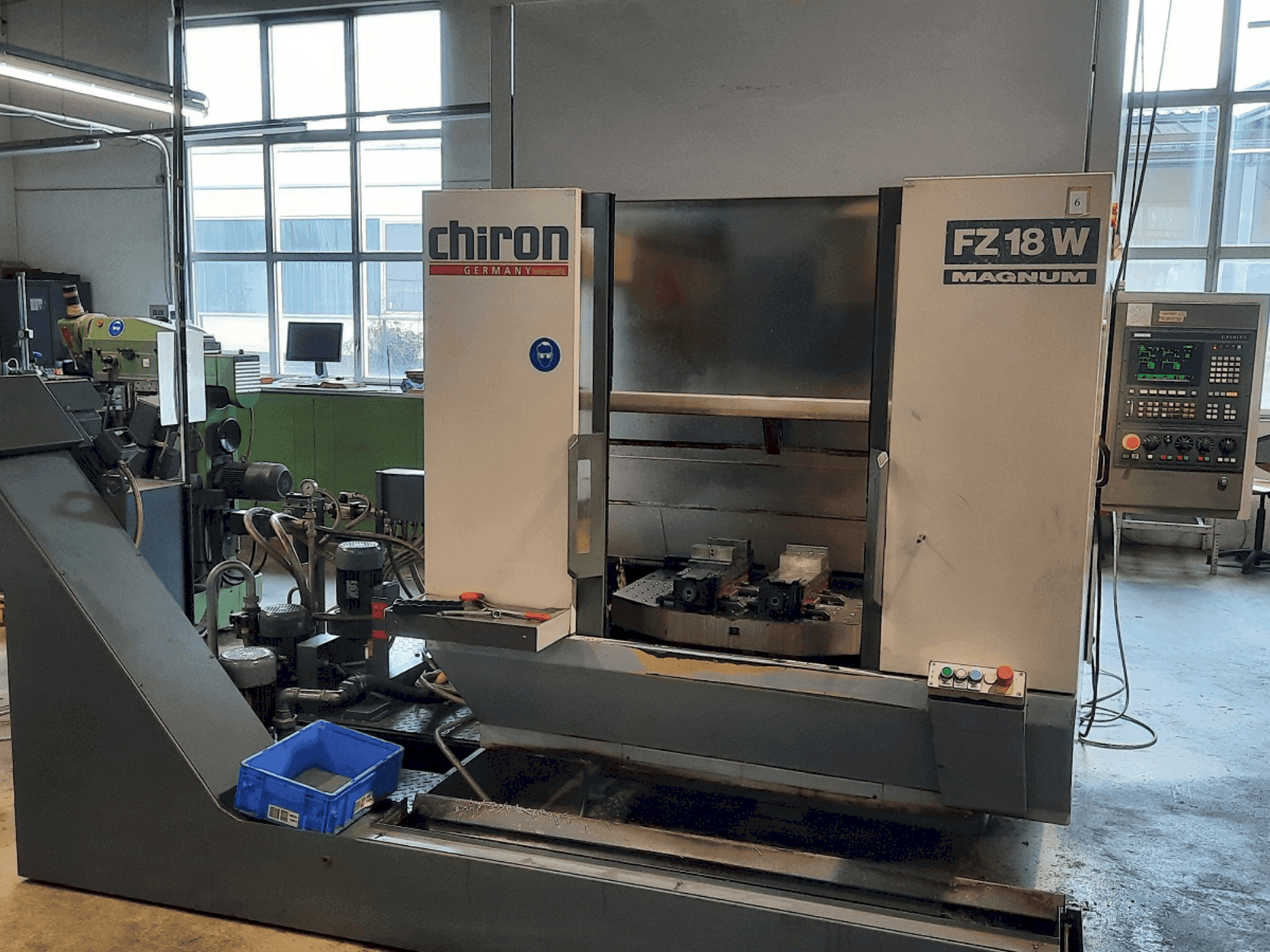 Masina CHIRON FZ 18 W   eestvaade