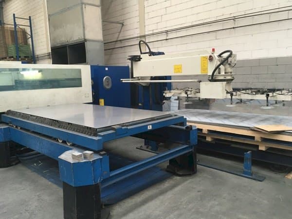 Masina Trumpf Trumatic L3050 eestvaade