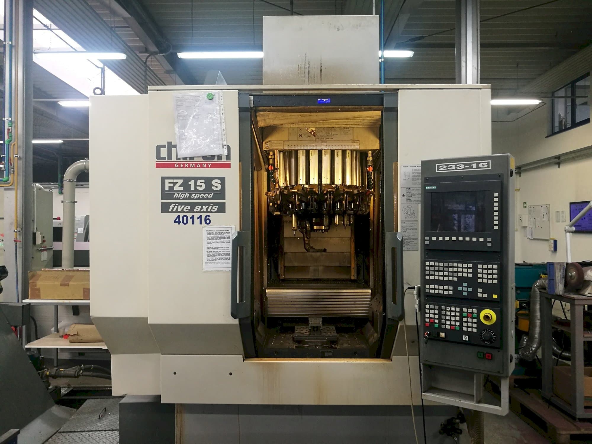 Masina CHIRON FZ15S eestvaade