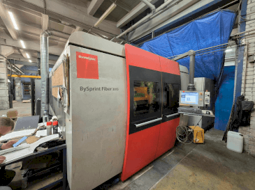 Masina Bystronic Bysprint Fiber 3015 3kW eestvaade