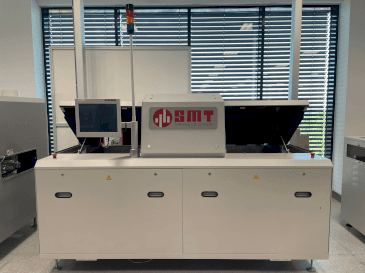 Masina SMT UV 3/-3 eestvaade
