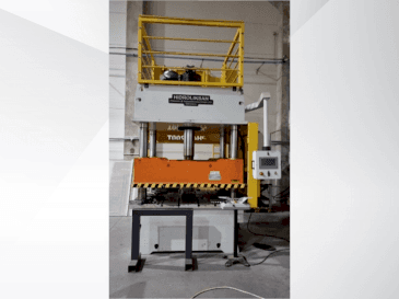 Masina HIDROLIKSAN PH4C 200T   eestvaade