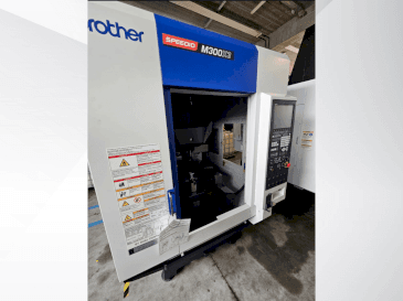 Masina Brother Speedio M 300 X3 eestvaade